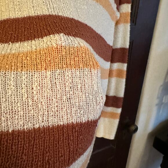 L*SPACE | Oasis Open Weave Lightweight Striped Sweater | Size Medium - Picture 4 of 6